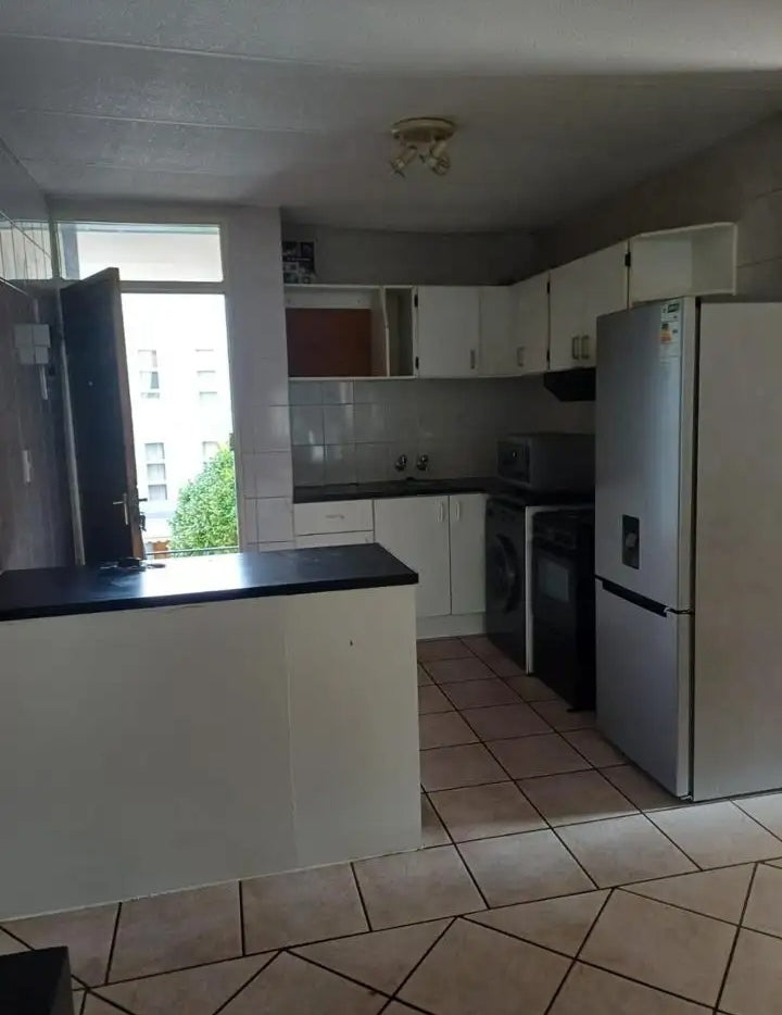 Flat to rent in Westdene