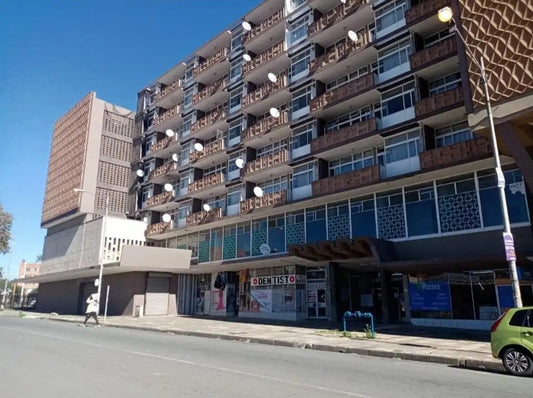 Flat to rent in Gemiston Central