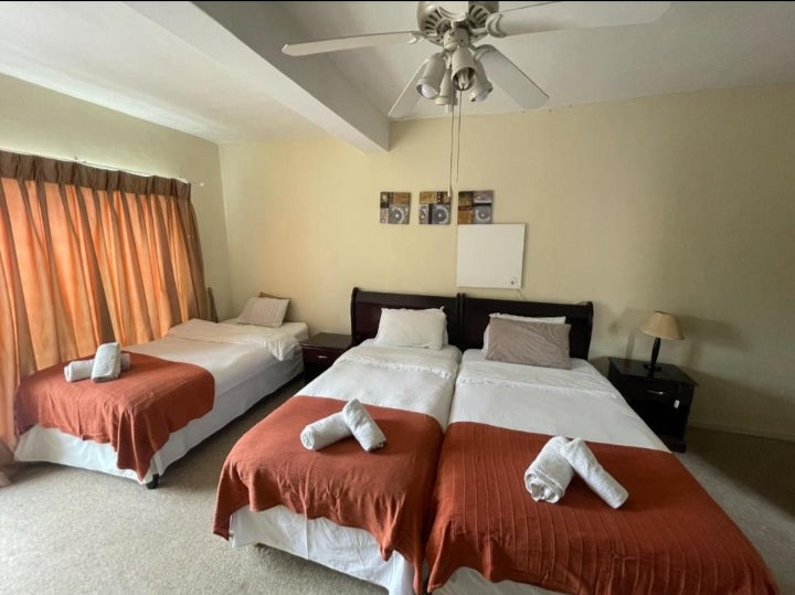 Flat to rent in Rondebosch