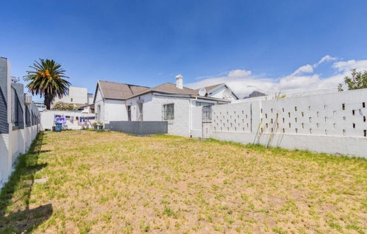 Flat to rent in Maitlands