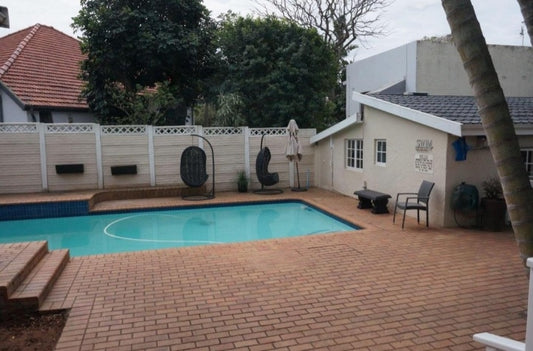 Flat to rent in Durban North