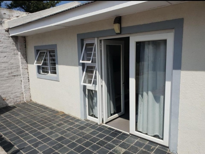 Flat to rent in Kempenville