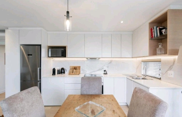 Per Night Central Southern Suburbs Luxury Leafy Village Neighborhood