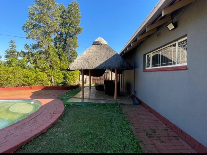 Flat To Rent In Moregloed
