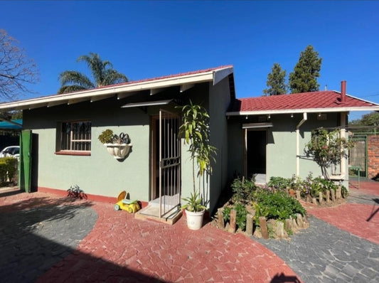 Flat To Rent In Moregloed
