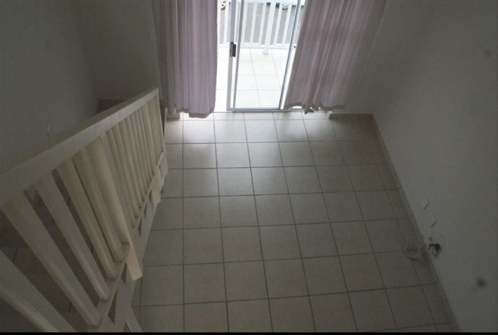 Flat To Rent In Wynberg Upper