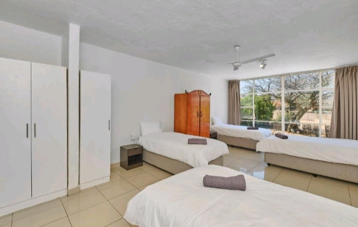 Per Night Inn & Out Sand ton Park