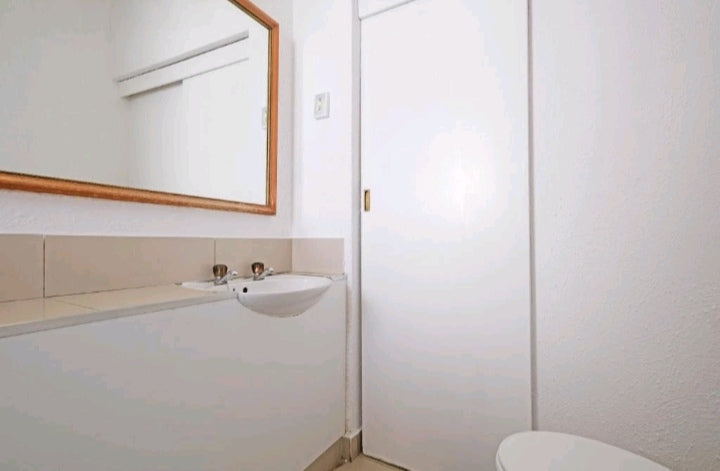 Per Night Inn & Out Sand ton Park