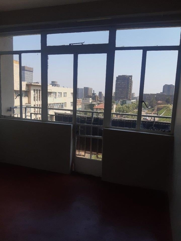Flat To Rent Johannesburg Central