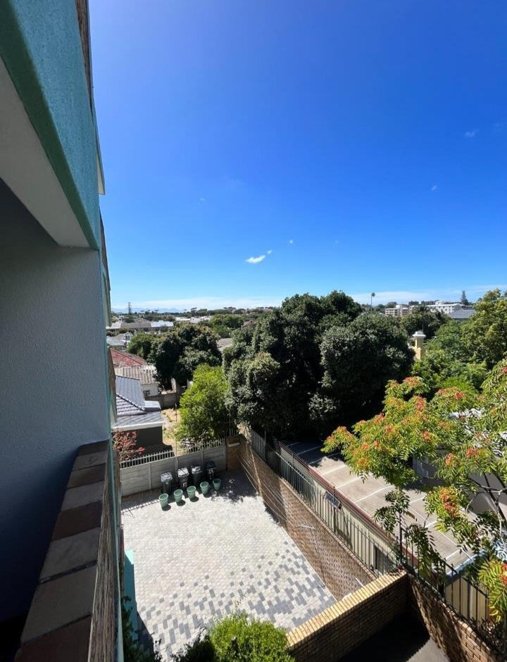 Flat To Rent In Rosebank