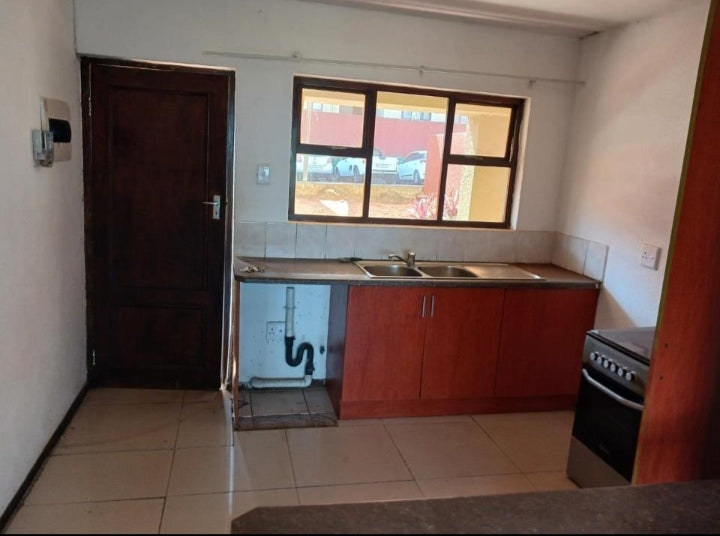 Flat To Rent In Montclair