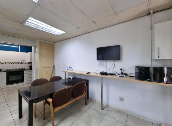 Flat To Rent In Kempenville