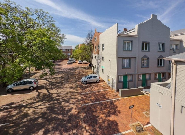 Flat To Rent In Hatfield