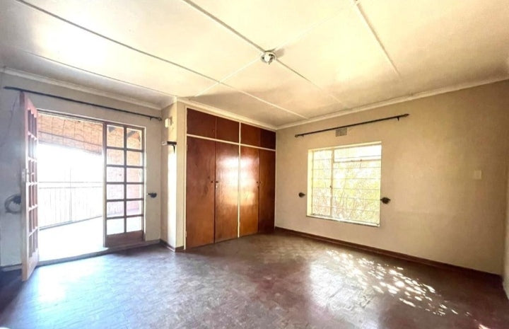 Flat To Rent In Risana