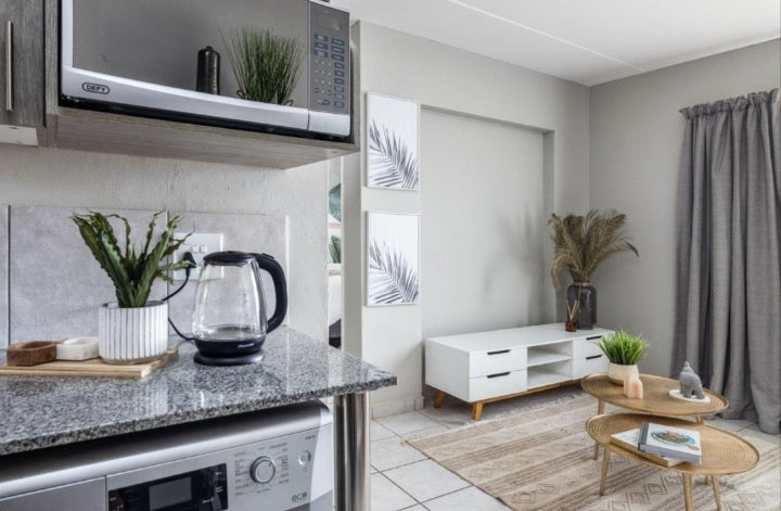 Flat To Rent In Sky City