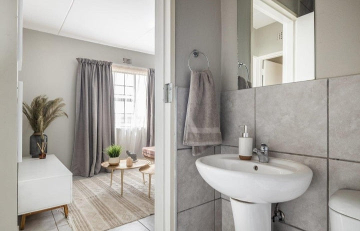 Flat To Rent In Sky City