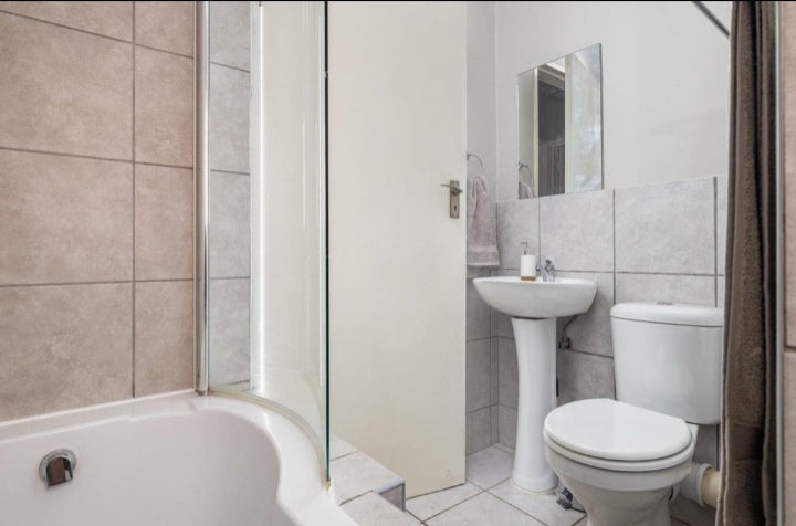 Flat To Rent In Sky City