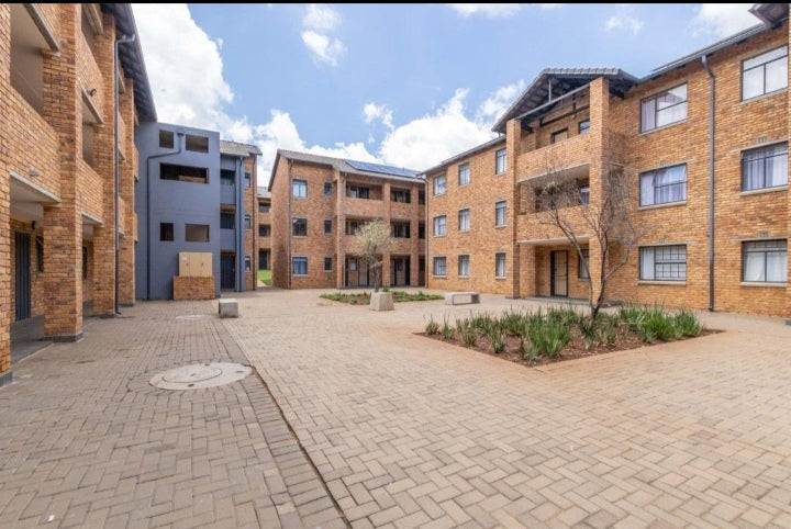 Flat To Rent In Sky City