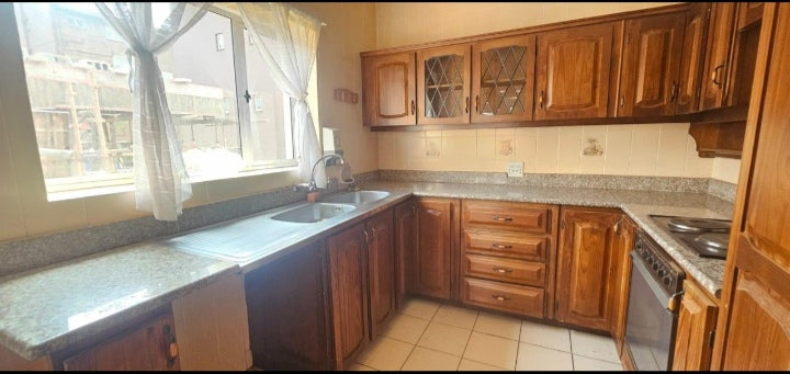 Flat To Rent Essenwood