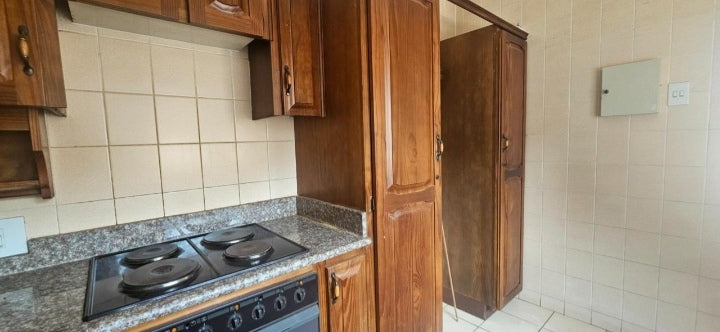 Flat To Rent Essenwood