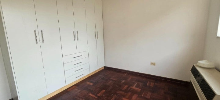 Flat To Rent Essenwood