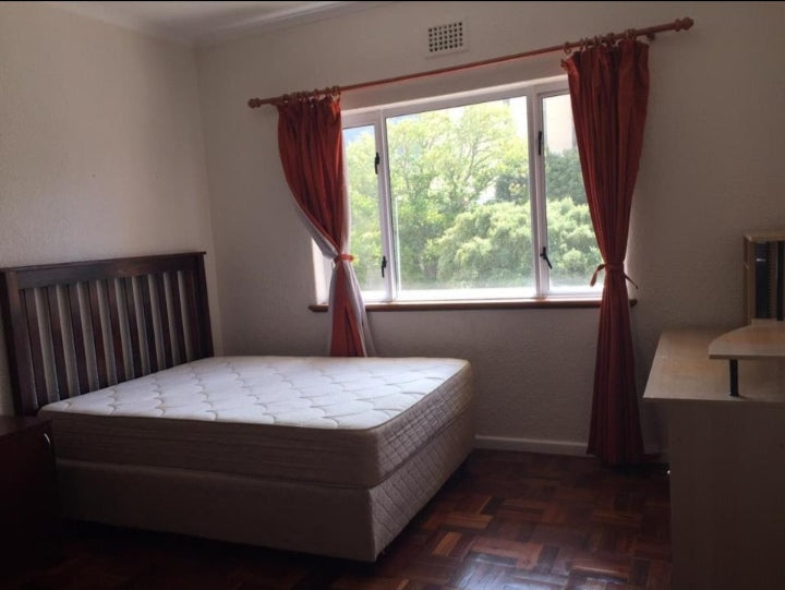 Flat To Rent In Rosebank