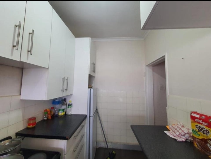 Flat To Rent In Rosebank