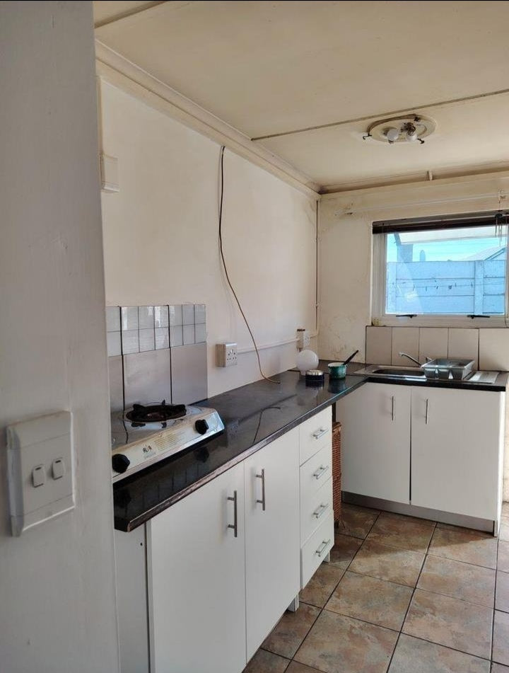 Flat To Rent In Peerlees Park