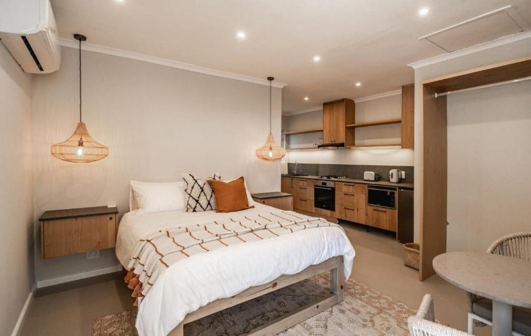 Hoopoe Avenue ,Camps Bay