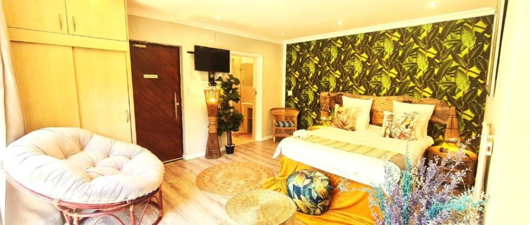 Per Night Alantic African Grove ,Camps Bay